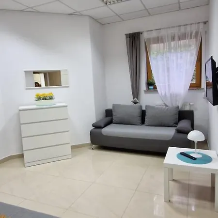 Rodzinne Zacisze - Dla 8 Osob - Pet Friendly - Dwie Osobne Sypialnie Z Parkingiem - Space Karpacz