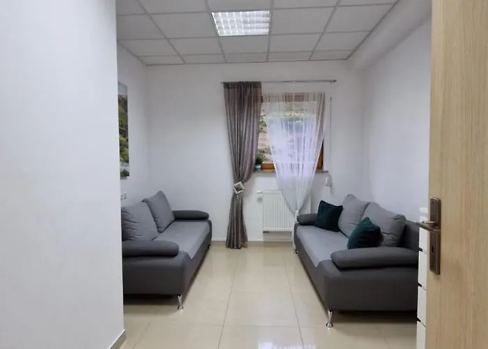 Rodzinne Zacisze - Dla 8 Osób - Pet Friendly - Dwie Osobne Sypialnie Z Parkingiem - Space