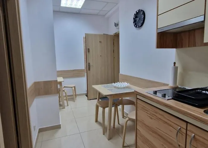 Rodzinne Zacisze - Dla 8 Osób - Pet Friendly - Dwie Osobne Sypialnie Z Parkingiem - Space Apartament