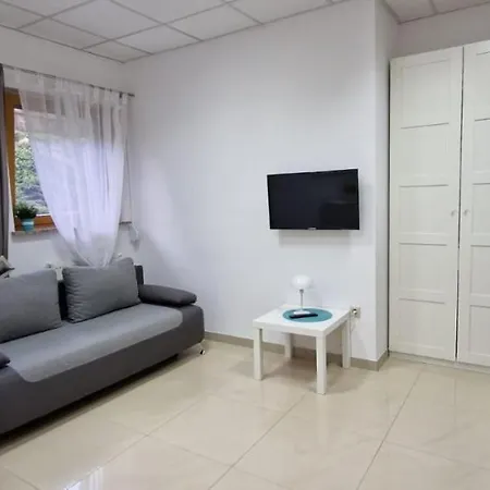 Rodzinne Zacisze: Pet-friendly Family Haven With Parking Karpacz