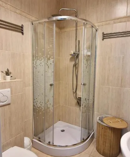 Rodzinne Zacisze - Dla 8 Osob - Pet Friendly - Dwie Osobne Sypialnie Z Parkingiem - Space *